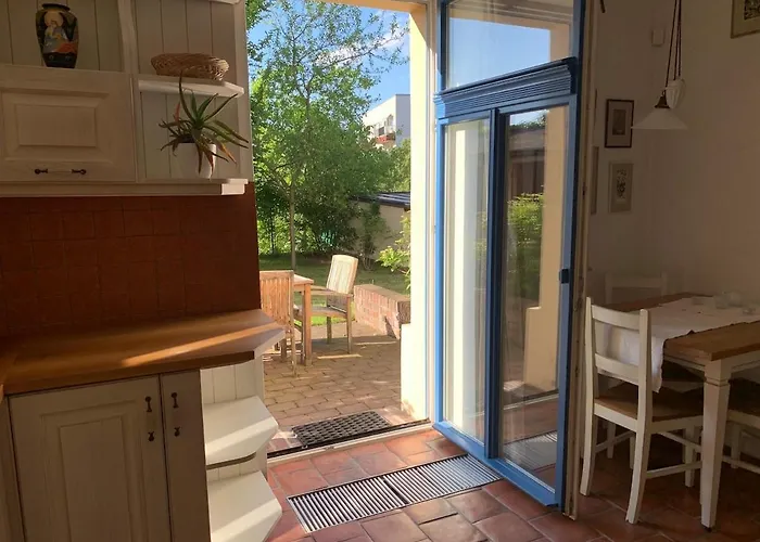 Apartman Art Nouveau With Garden Close To Center *